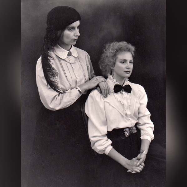 zwei Damen, Stil 20er Jahre